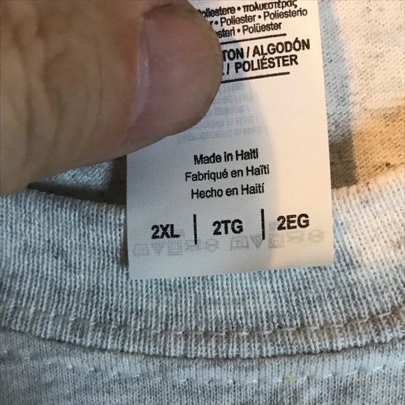 Kittery Trading Post gray 80th Anniversary tee-shirt - Picture 5 of 6